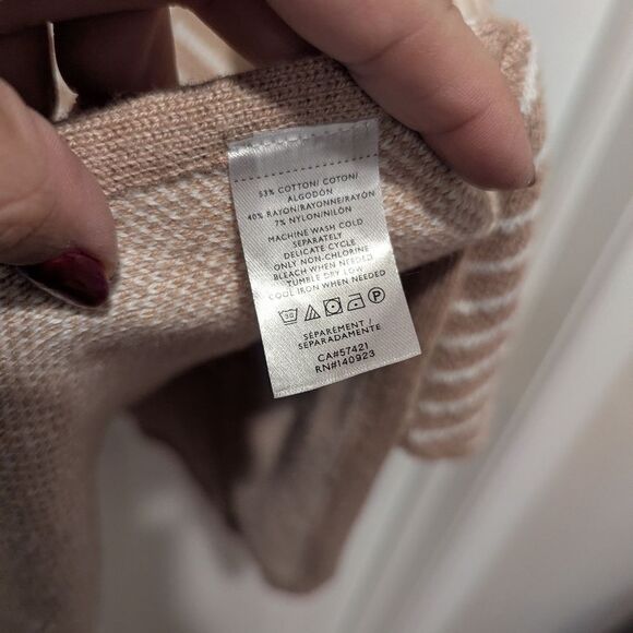 Loft Size XS/S Cream And White Cowl Neck Oversized Poncho Sweater W/ Sleeves - Picture 8 of 9